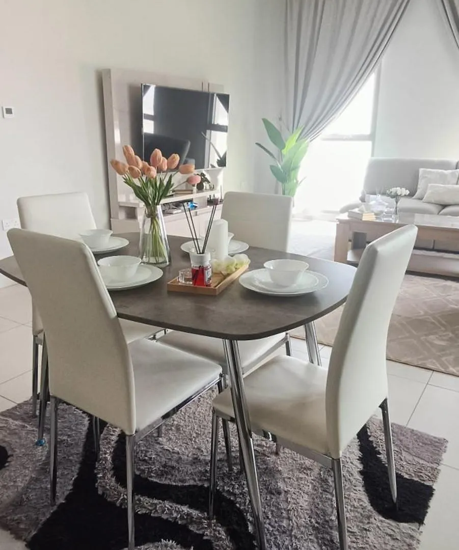 Upscale 2Br Apartment With A Complete View Of The Sea On Al Reem Island Abu Zabi