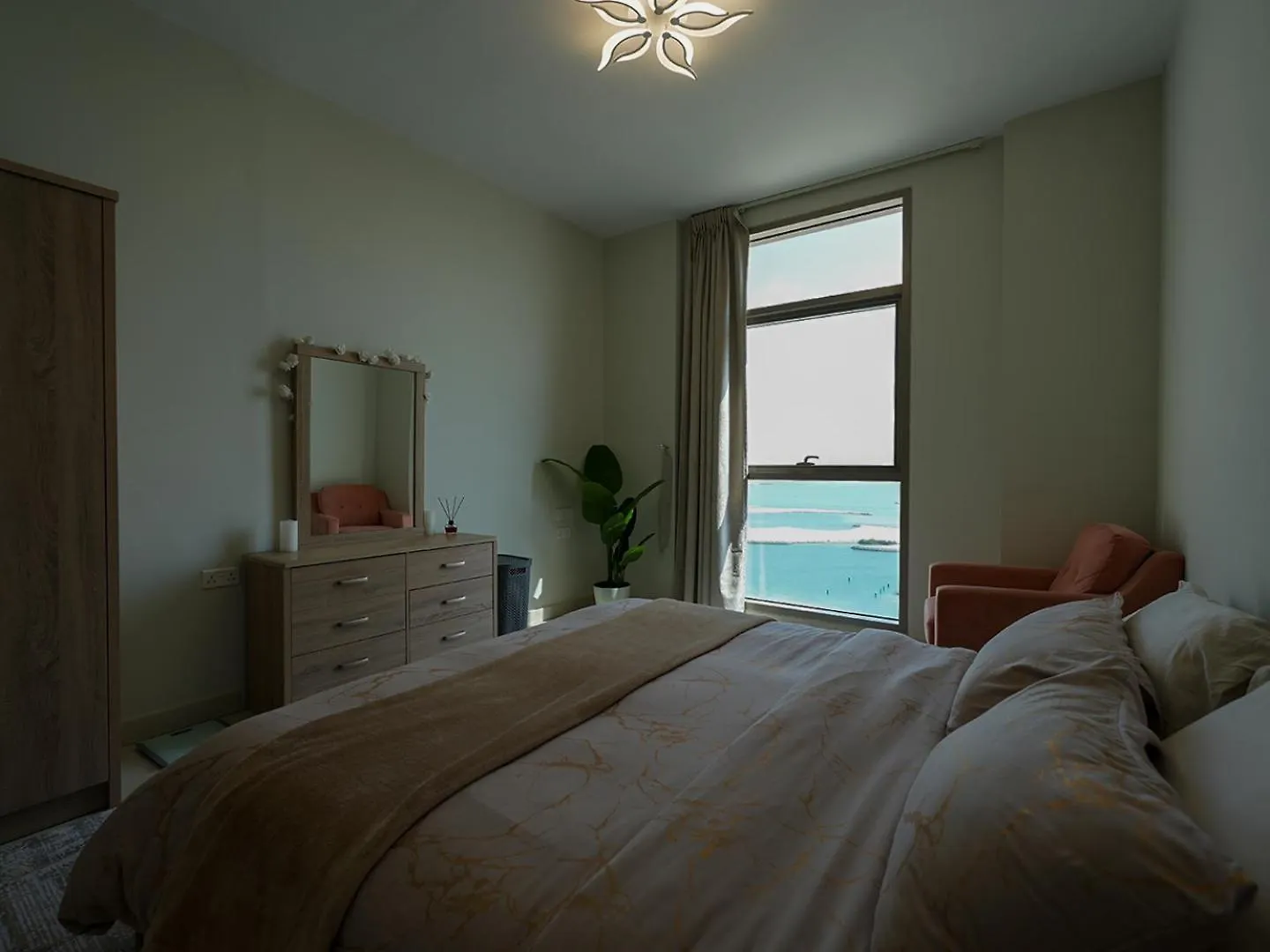Upscale 2Br Apartment With A Complete View Of The Sea On Al Reem Island Abu Zabi