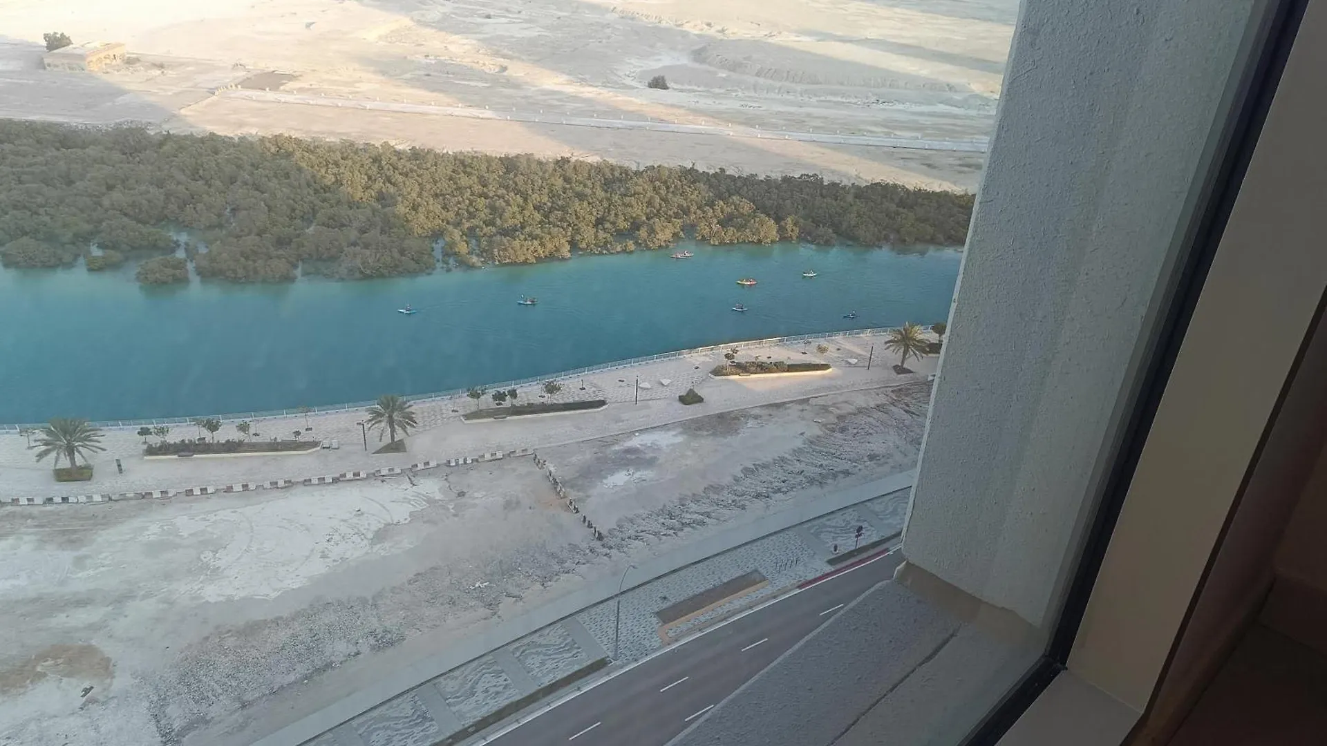 Upscale 2Br Apartment With A Complete View Of The Sea On Al Reem Island Αμπού Ντάμπι