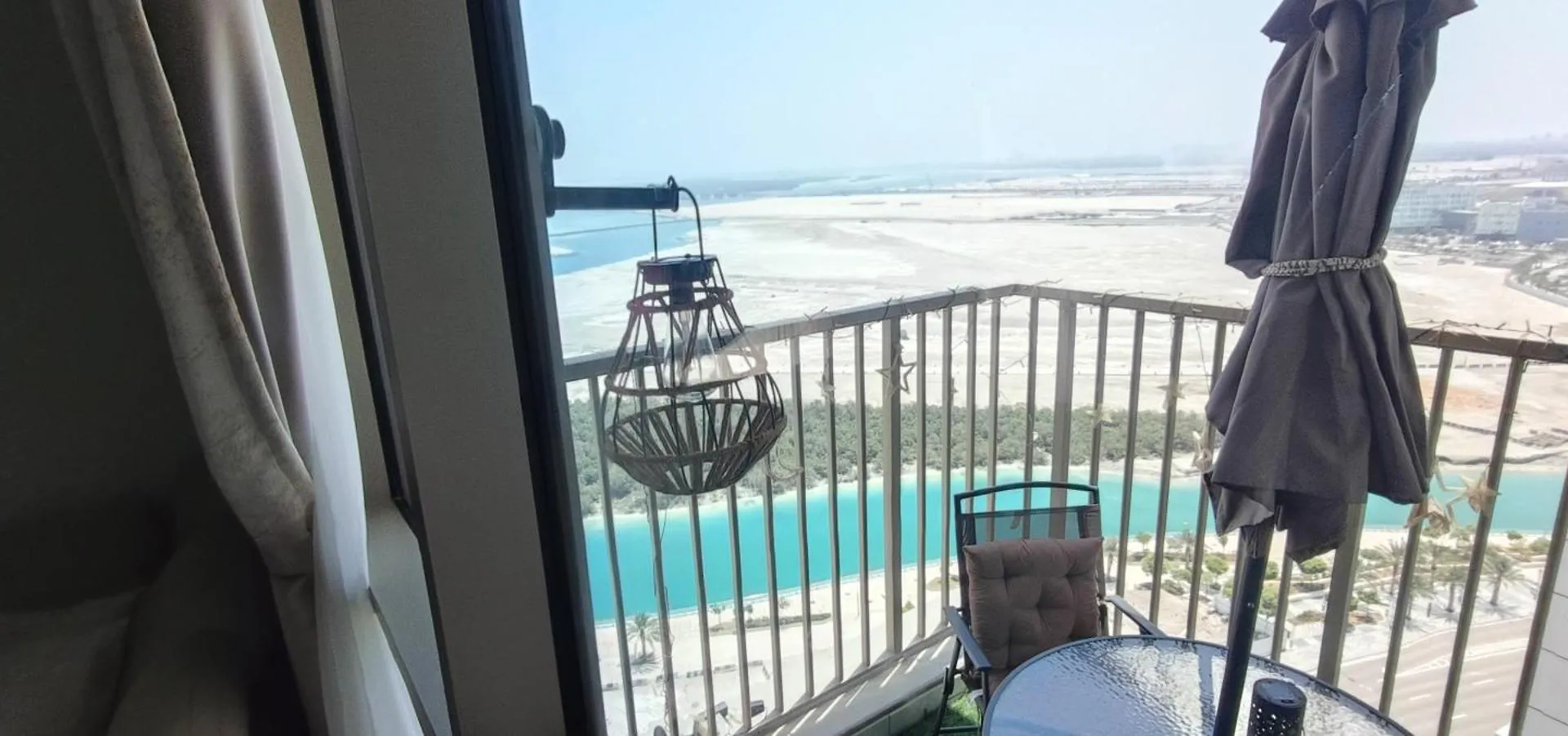 Upscale 2Br Apartment With A Complete View Of The Sea On Al Reem Island Αμπού Ντάμπι