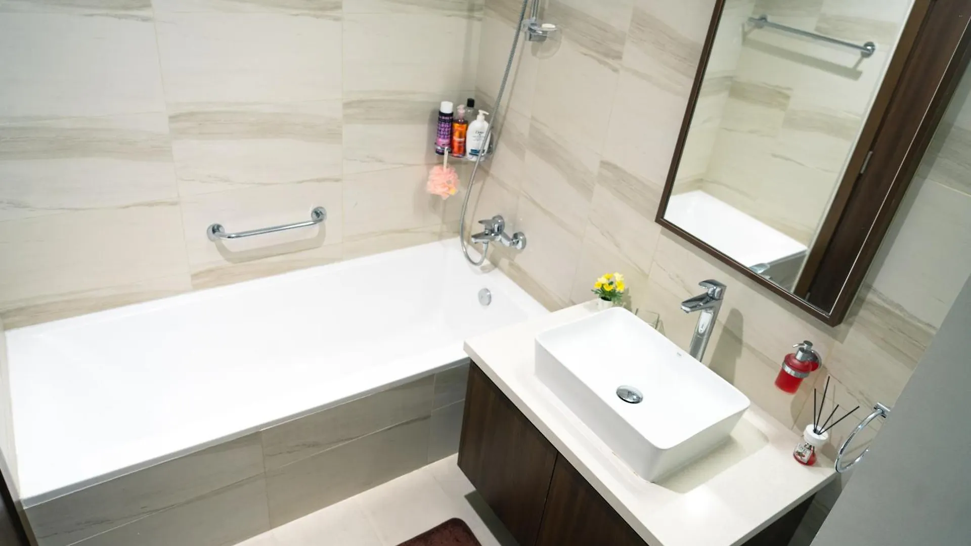 Upscale 2Br Apartment With A Complete View Of The Sea On Al Reem Island Αμπού Ντάμπι